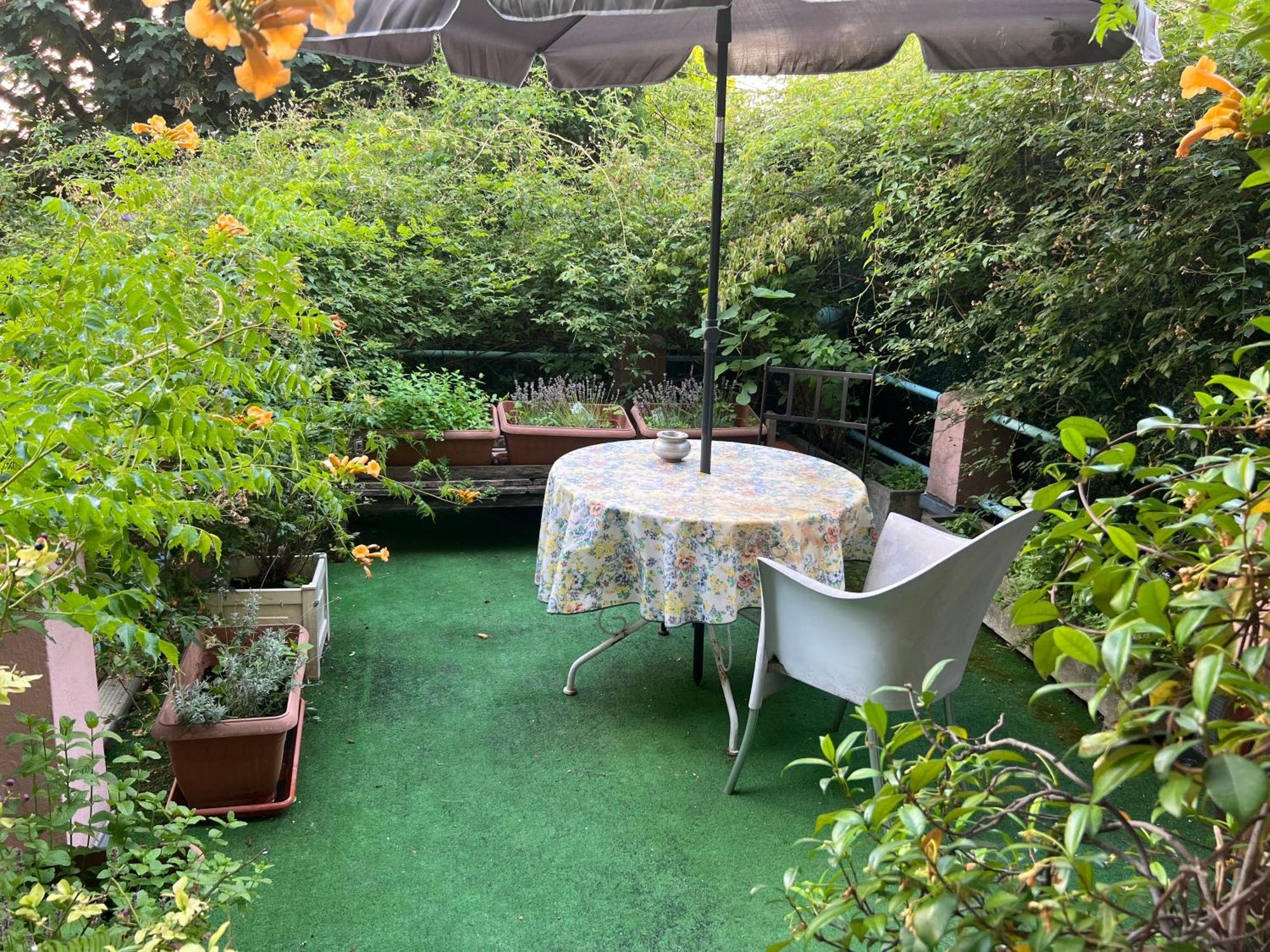 "Maison 1850 Paris 18" Chambre R Avec Terrasse Et Parking En Option Bagian luar foto